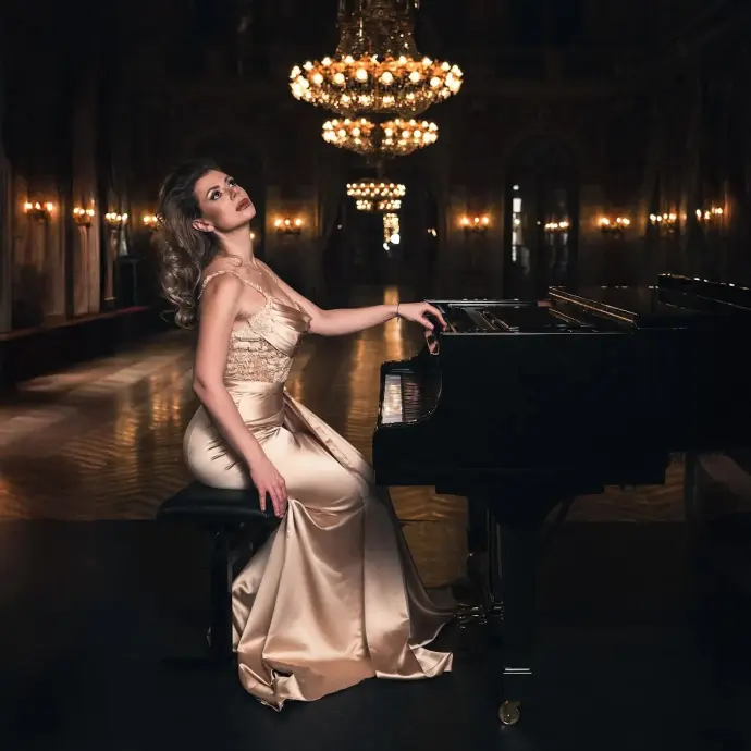 Anastasia Kenner - Kozhushko