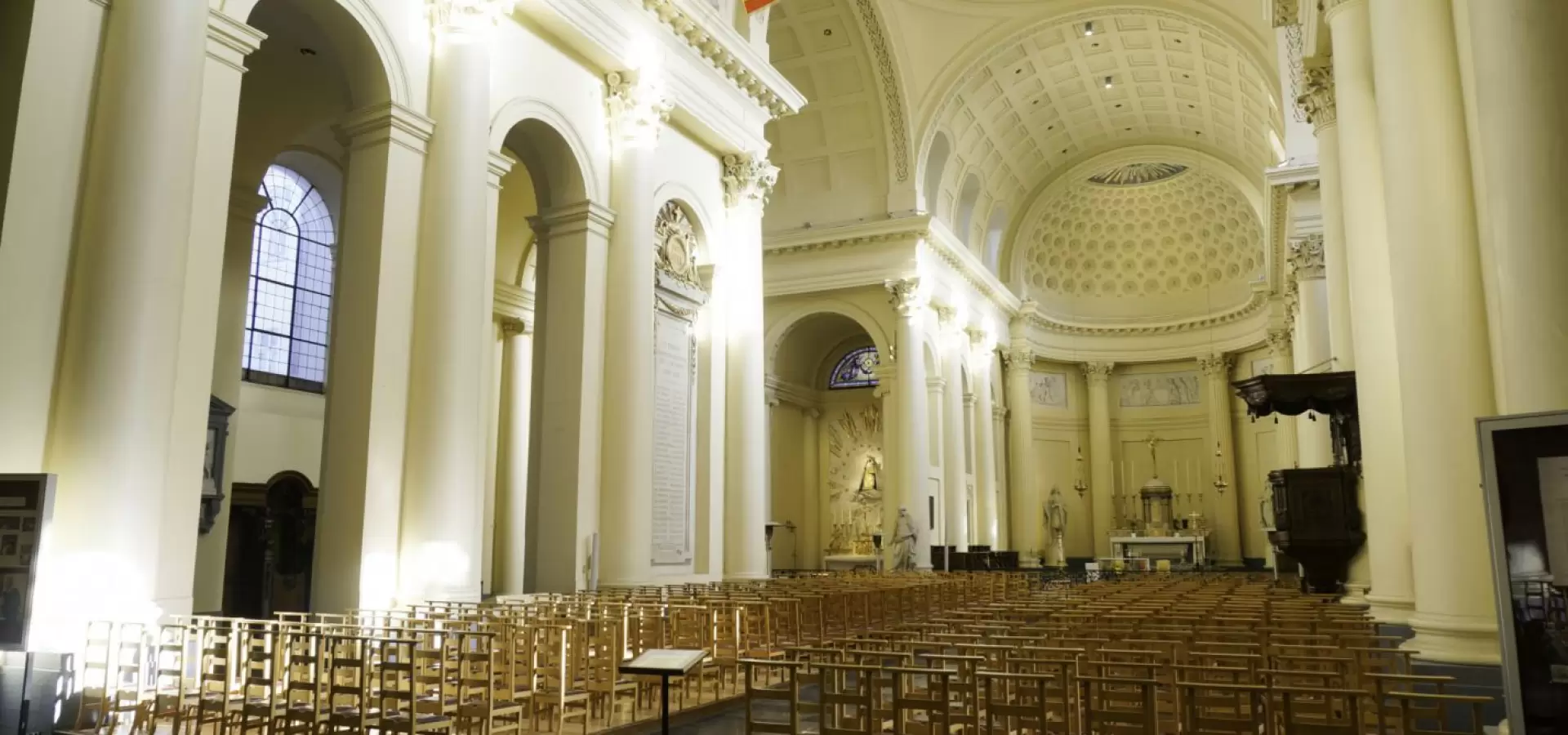 Sint-Jacob-op-de-Koudenbergkerk, Bruxelles photo